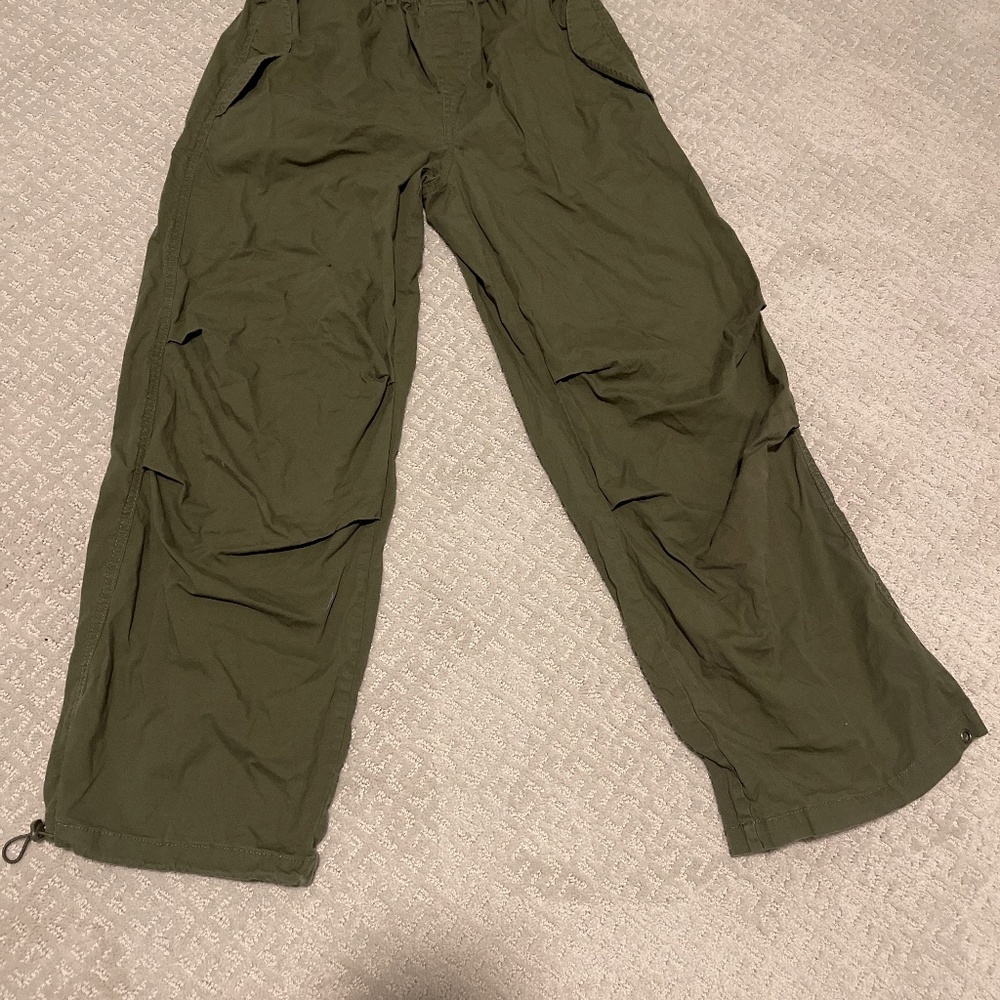 Parachute pants
